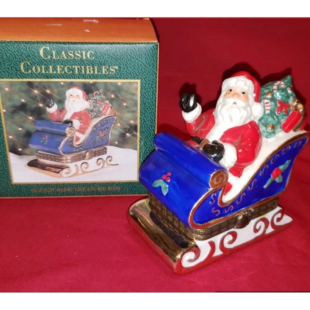 SANTA CLAUS CHRISTMAS SLEIGH RIDE Vintage Trinket Box Figurine Decor 1996